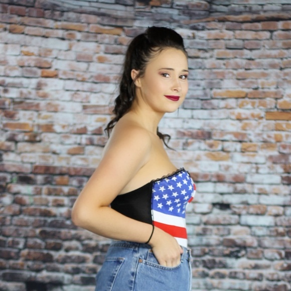 💜 American Flag Bustier - Picture 5 of 7